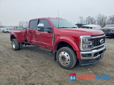 Czwarte zdjęcie samochodu z boku: 2025 FORD F450 SUPER VIN:1FT8W4DM4SEC20205 - miniatura