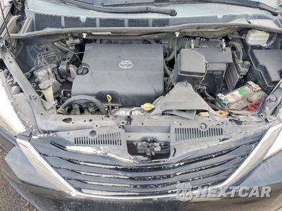 Zdjęcie 11 z 11 samochodu: 2013 TOYOTA SIENNA LE VIN:5TDKK3DC3DS402638 - miniatura