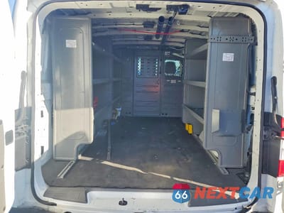 Zdjęcie 10 z 14 samochodu: 2018 NISSAN NV 1500 UTILITY / SERVICE VAN VIN:1N6BF0KY1JN804285 - miniatura
