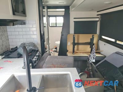 Zdjęcie 6 z 10 samochodu: 2025 JAYCO CAMPER VIN:1UJBB0BR5S14E0111 - miniatura