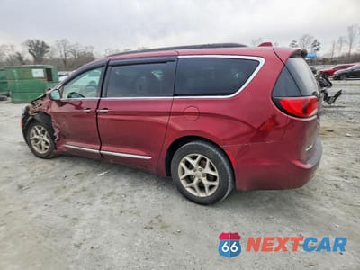 Drugie zdjęcie samochodu z przodu: 2017 CHRYSLER PACIFICA TOURING L VIN:2C4RC1BG0HR739658 - miniatura