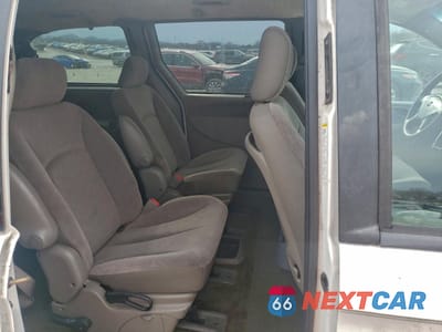 Zdjęcie 11 z 16 samochodu: 2006 DODGE GRAND CARAVAN SXT VIN:2D4GP44L86R700064 - miniatura