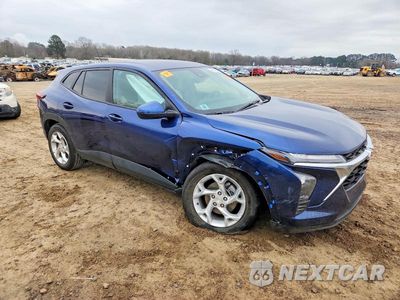 Czwarte zdjęcie samochodu z boku: 2024 CHEVROLET TRAX VIN:KL77LFE25RC209763 - miniatura