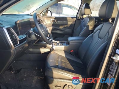 Zdjęcie 7 z 12 samochodu: 2025 KIA SORENTO EX VIN:5XYRHDJF0SG367536 - miniatura