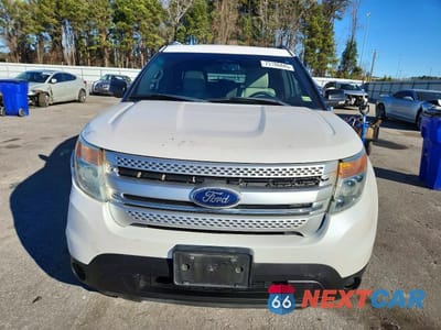 Piąte zdjęcie samochodu w środku: 2011 FORD EXPLORER XLT VIN:1FMHK7D8XBGA82413 - miniatura