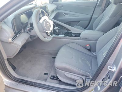 Zdjęcie 7 z 12 samochodu: 2025 HYUNDAI ELANTRA BLUE VIN:KMHLM4DJ4SU177945 - miniatura