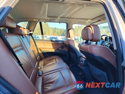 Zdjęcie 11 z 13 samochodu: 2013 BMW X5 XDRIVE35I VIN:5UXZV4C51D0E07307 - miniatura