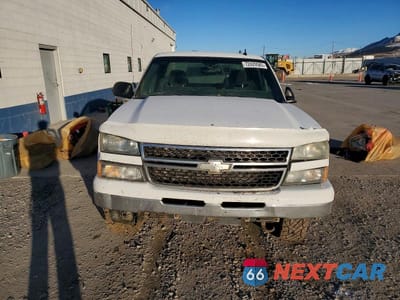 Piąte zdjęcie samochodu w środku: 2007 CHEVROLET SILVERADO K1500 CLASSIC VIN:1GCEK19B57Z128525 - miniatura