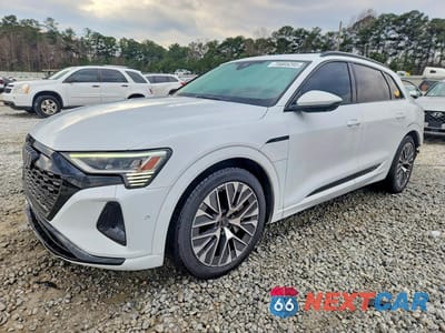 2024 AUDI Q8 E-TRON PRESTIGE WA16ABGE8RB008525 - główne zdjęcie licytacji z USA - miniatura