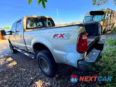 Trzecie zdjęcie samochodu z tyłu: 2010 FORD F250 SUPER DUTY VIN:1FTSW2BR2AEB06291 - miniatura