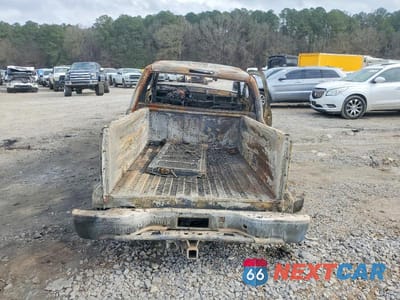 Zdjęcie 6 z 11 samochodu: 1999 GMC NEW SIERRA K1500 VIN:2GTEK19T7X1531861 - miniatura