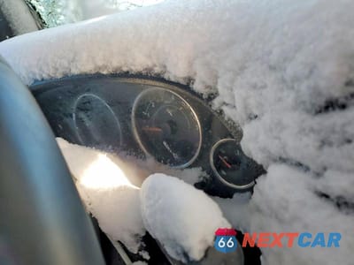 Zdjęcie 9 z 13 samochodu: 2015 JEEP WRANGLER UNLIMITED SAHARA VIN:1C4BJWEG3FL653217 - miniatura