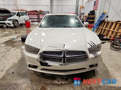 Piąte zdjęcie samochodu w środku: 2013 DODGE CHARGER SXT VIN:2C3CDXHG6DH710506 - miniatura