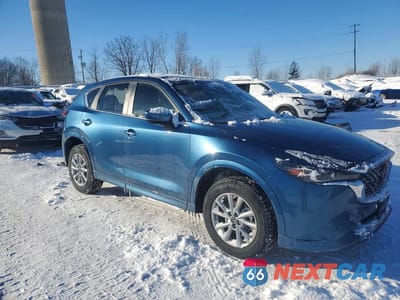 Czwarte zdjęcie samochodu z boku: 2024 MAZDA CX-5 SELECT VIN:JM3KFBBL6R0433773 - miniatura