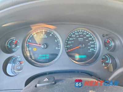 Zdjęcie 9 z 13 samochodu: 2008 GMC SIERRA K1500 VIN:3GTEK13368G232976 - miniatura