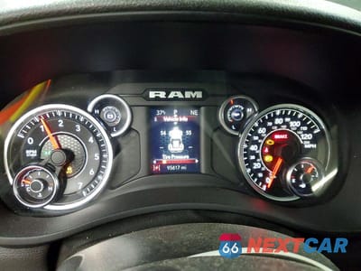 Zdjęcie 9 z 11 samochodu: 2022 RAM 2500 TRADESMAN 6.4L V8 4X4 8' BOX VIN:3C6MR5AJ7NG315464 - miniatura