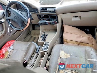 Zdjęcie 8 z 11 samochodu: 1991 BMW 525 I AUTOMATIC VIN:WBAHD6316MBJ65671 - miniatura