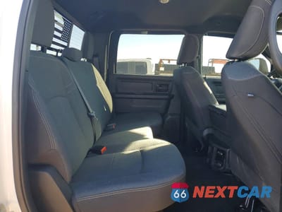Zdjęcie 10 z 13 samochodu: 2024 RAM 3500 TRADESMAN VIN:3C63RRGL5RG312385 - miniatura