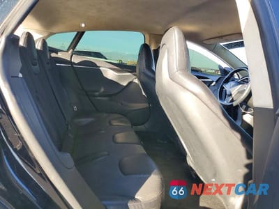 Zdjęcie 10 z 13 samochodu: 2013 TESLA MODEL S VIN:5YJSA1CN5DFP22963 - miniatura