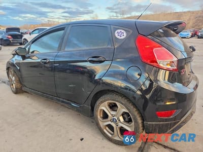 Drugie zdjęcie samochodu z przodu: 2019 FORD FIESTA ST VIN:3FADP4GX4KM141134 - miniatura