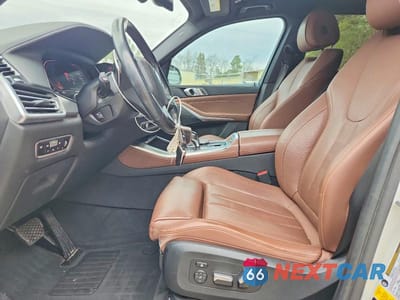 Zdjęcie 7 z 12 samochodu: 2019 BMW X5 XDRIVE40I VIN:5UXCR6C53KLL35234 - miniatura