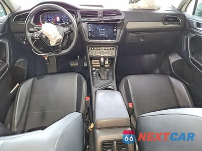 Zdjęcie 8 z 13 samochodu: 2020 VOLKSWAGEN TIGUAN SE VIN:3VV3B7AX0LM107919 - miniatura