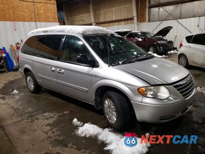 Czwarte zdjęcie samochodu z boku: 2006 CHRYSLER TOWN & COUNTRY LX VIN:2A4GP44R36R717687 - miniatura