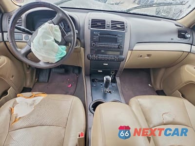 Zdjęcie 8 z 13 samochodu: 2009 KIA BORREGO LX VIN:KNDJJ741895028450 - miniatura