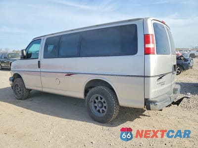 Drugie zdjęcie samochodu z przodu: 2009 CHEVROLET EXPRESS G1500 VIN:1GNFH154591170874 - miniatura