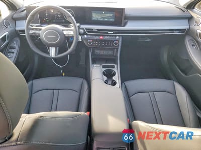 Zdjęcie 8 z 12 samochodu: 2026 HYUNDAI SONATA HYBRID VIN:KMHL54JJ4TA138356 - miniatura