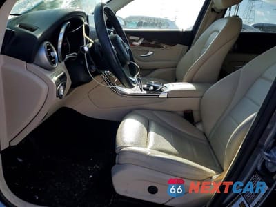 Zdjęcie 7 z 11 samochodu: 2017 MERCEDES-BENZ GLC 300 4MATIC VIN:WDC0G4KB9HF263902 - miniatura