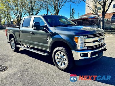 2018 FORD F350 SUPER DUTY 1FT8W3BT8JEB10390 - główne zdjęcie licytacji z USA - miniatura