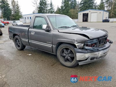 Czwarte zdjęcie samochodu z boku: 1999 CHEVROLET SILVERADO C1500 VIN:1GCEC14T5XZ131597 - miniatura