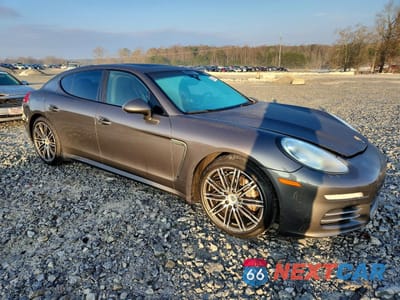 Czwarte zdjęcie samochodu z boku: 2016 PORSCHE PANAMERA 2 VIN:WP0AA2A72GL000860 - miniatura