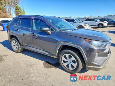 Czwarte zdjęcie samochodu z boku: 2019 TOYOTA RAV4 LE VIN:2T3H1RFV0KW009335 - miniatura