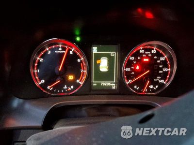 Zdjęcie 9 z 11 samochodu: 2018 TOYOTA RAV4 SE VIN:JTMJFREV1JJ231819 - miniatura