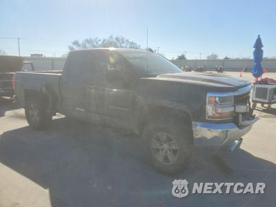 Czwarte zdjęcie samochodu z boku: 2016 CHEVROLET SILVERADO K1500 LT VIN:1GCVKREC6GZ310828 - miniatura