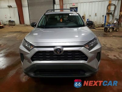 Piąte zdjęcie samochodu w środku: 2021 TOYOTA RAV4 LE VIN:2T3H1RFV0MC124246 - miniatura