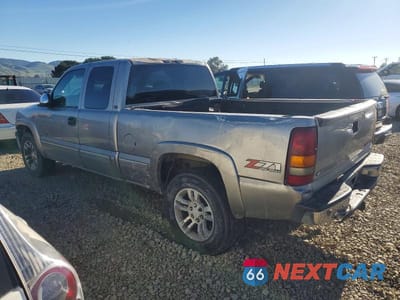 Drugie zdjęcie samochodu z przodu: 2000 CHEV SILVERADO VIN:2GCEK19T0Y1397115 - miniatura