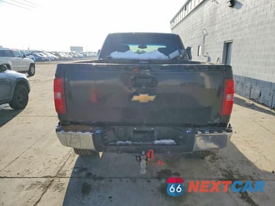 Zdjęcie 6 z 11 samochodu: 2007 CHEVROLET SILVERADO K2500 HEAVY DUTY VIN:1GCHK23677F517795 - miniatura
