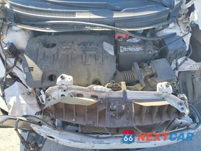 Zdjęcie 11 z 15 samochodu: 2011 TOYOTA SCION XD VIN:JTKKU4B40B1014720 - miniatura