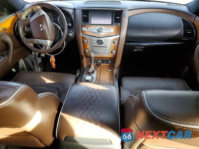 Zdjęcie 8 z 12 samochodu: 2016 INFINITI QX80 VIN:JN8AZ2NE6G9120440 - miniatura