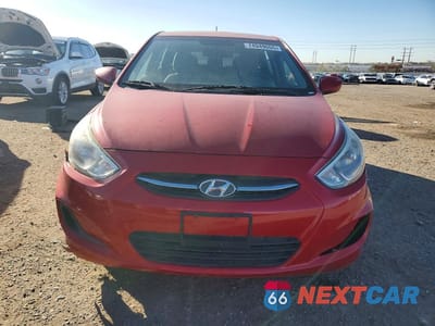 Piąte zdjęcie samochodu w środku: 2015 HYUNDAI ACCENT GS VIN:KMHCT5AE5FU203376 - miniatura