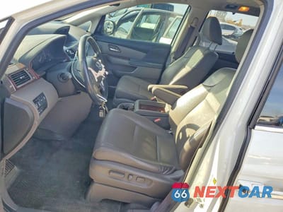 Zdjęcie 7 z 14 samochodu: 2015 HONDA ODYSSEY TOURING VIN:5FNRL5H92FB047023 - miniatura