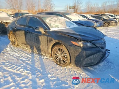 Czwarte zdjęcie samochodu z boku: 2023 TOYOTA CAMRY SE NIGHT SHADE VIN:4T1T11AK7PU167616 - miniatura