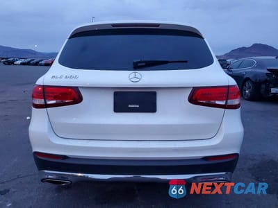 Zdjęcie 6 z 12 samochodu: 2017 MERCEDES-BENZ GLC 300 VIN:WDC0G4JB1HF229017 - miniatura