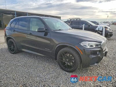 Czwarte zdjęcie samochodu z boku: 2018 BMW X5 XDR40E VIN:5UXKT0C58J0V99401 - miniatura