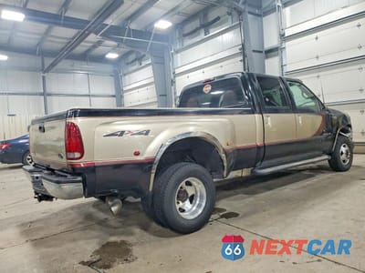 Trzecie zdjęcie samochodu z tyłu: 2000 FORD F350 SUPER DUTY VIN:1FTWW33F4YED11343 - miniatura