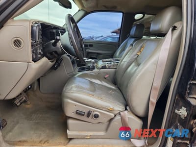 Zdjęcie 7 z 12 samochodu: 2004 CHEVROLET SILVERADO K2500 VIN:1GCGK23U74F166960 - miniatura