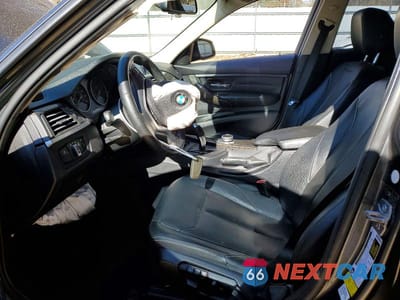 Zdjęcie 7 z 11 samochodu: 2013 BMW 328 I VIN:WBA3A5G56DNP19638 - miniatura